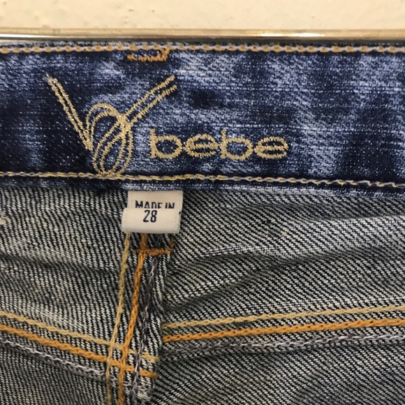 Bebe Blue Jeans 28 x 34 Rhinestone Carmen Peacock - Picture 6 of 6